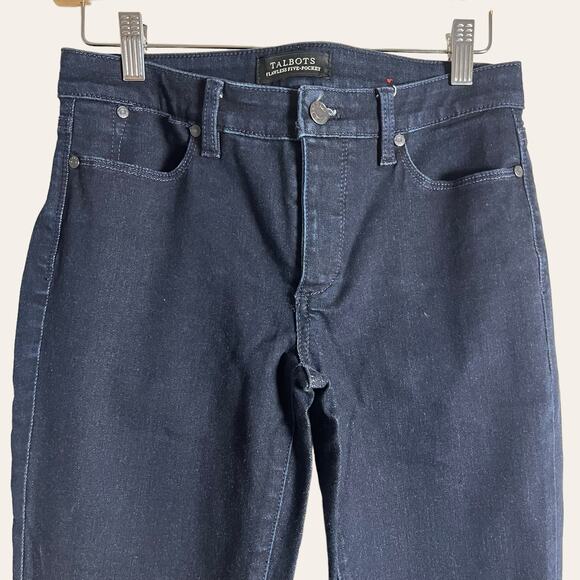 Talbots Flawless Five-Pocket Dark Wash Mid Rise Skinny Jeans Size 2 - Picture 3 of 10